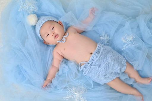 慈利7个月宝宝喝水量